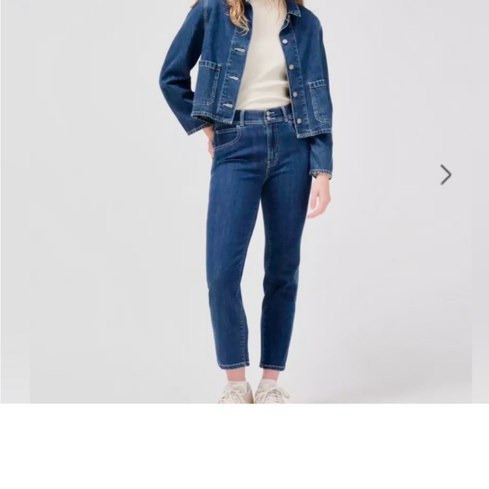 Classic Levi's Blue Women's Jeans
